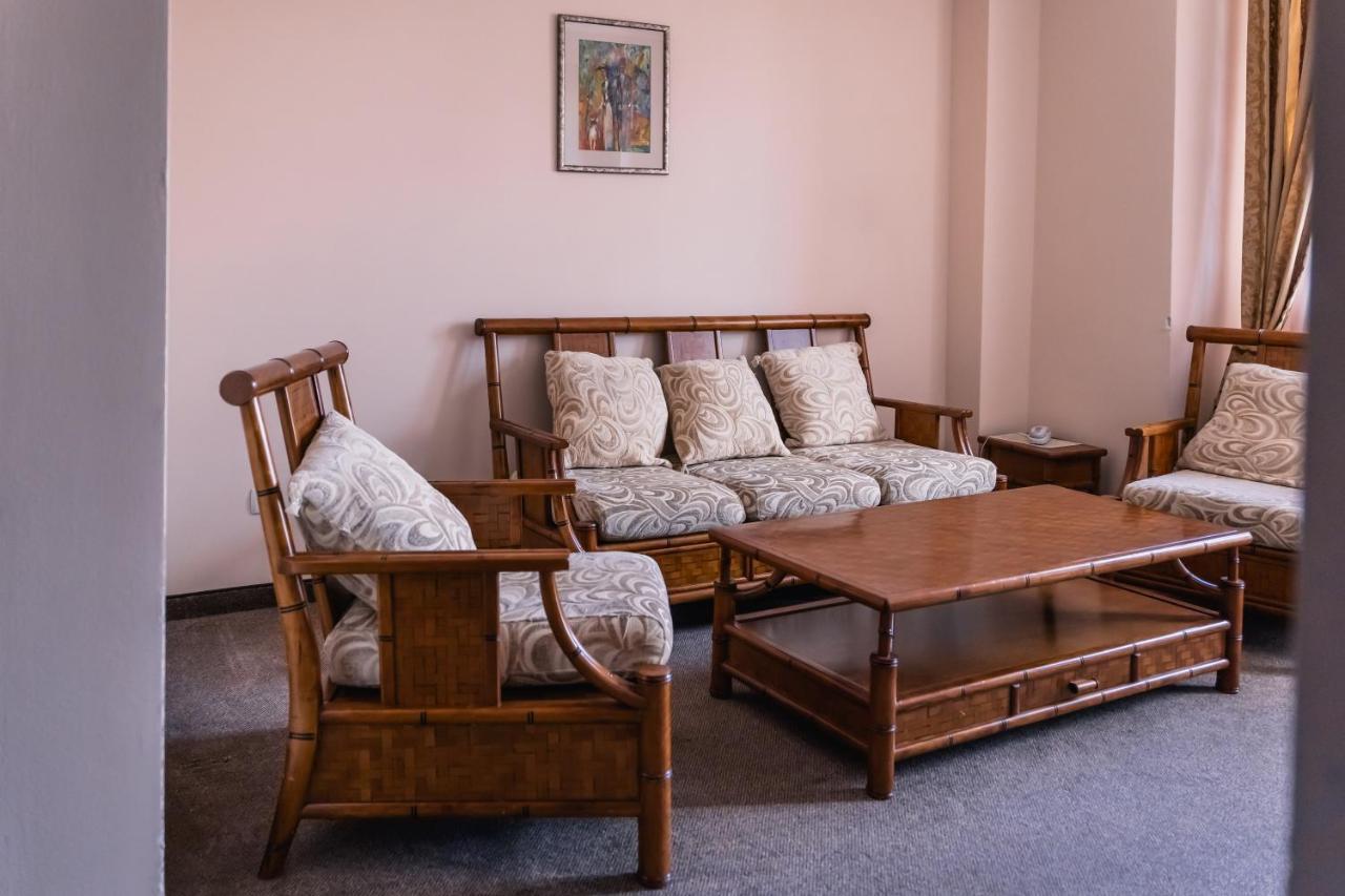 Hotel Orbel Dobriniště Exteriér fotografie