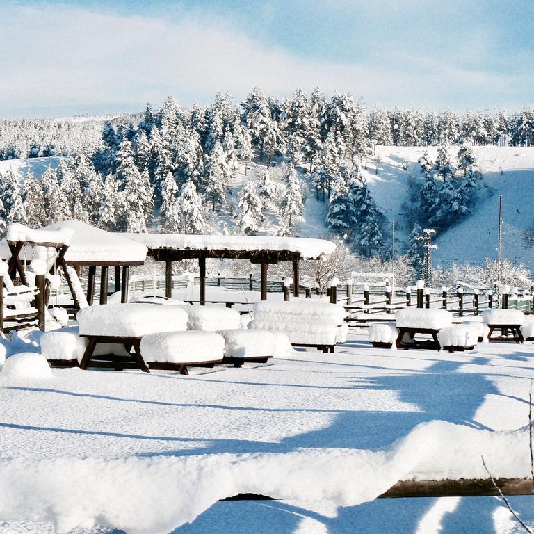 Hotel Orbel Dobriniště Exteriér fotografie